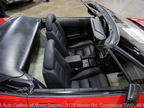 Used 1990 Cadillac Allante image 15