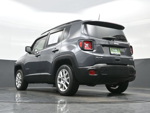 Used 2022 Jeep Renegade Latitude AWD/4WD image 29
