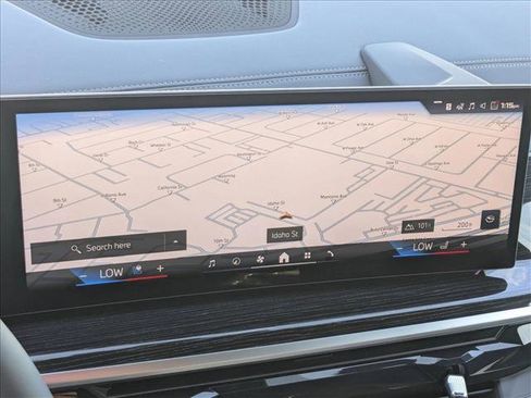 New 2026 BMW X7 M60i image 14