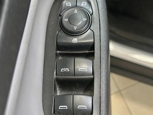Used 2024 Chevrolet Equinox LS w/ LS Convenience Package FWD image 20