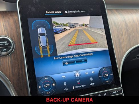 Used 2025 Mercedes-Benz GLC 300 GLC 300 image 5