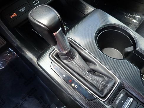 Used 2023 Honda Civic Touring image 25