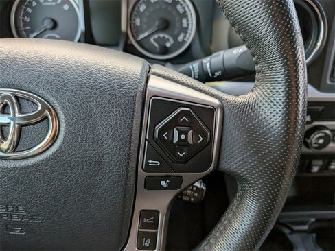 Used 2019 Toyota Tacoma SR5 image 17