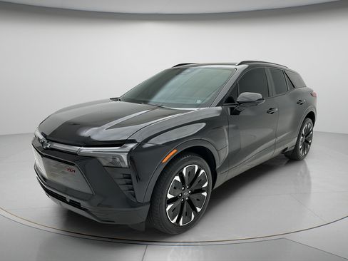 Used 2025 Chevrolet Blazer EV RS AWD/4WD image 7