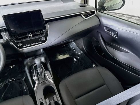 Certified 2025 Toyota Corolla LE FWD image 24