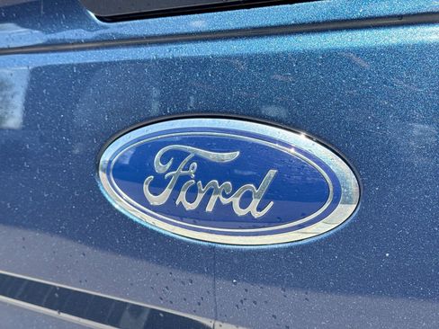 Used 2017 Ford F150 Lariat w/ Equipment Group 501A Mid AWD/4WD image 14