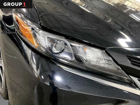 Used 2024 Toyota Camry SE FWD image 28