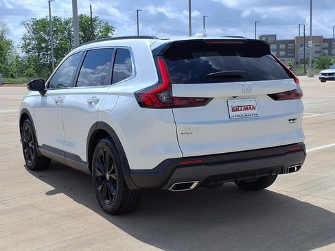 Used 2024 Honda CR-V Sport Touring image 2