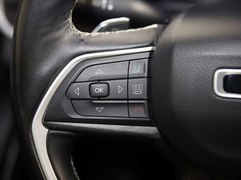 Used 2022 Jeep Grand Cherokee L Limited image 37