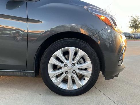 Used 2017 Chevrolet Spark LT image 8