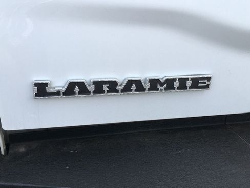 Used 2019 RAM 2500 Laramie AWD/4WD image 6