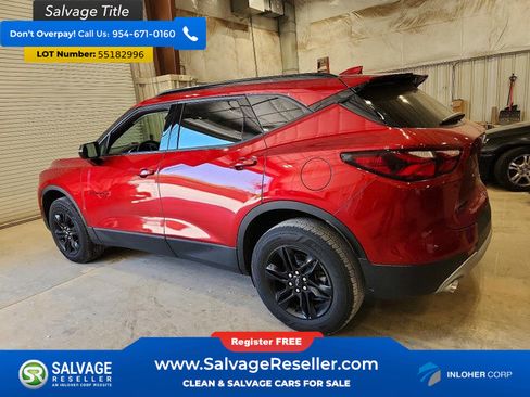Used 2021 Chevrolet Blazer LT FWD image 3