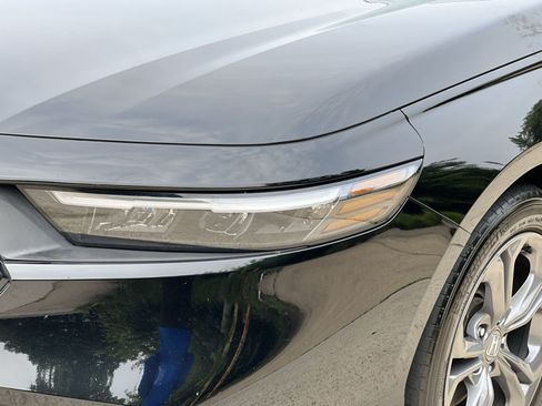 Used 2024 Honda Accord EX image 13