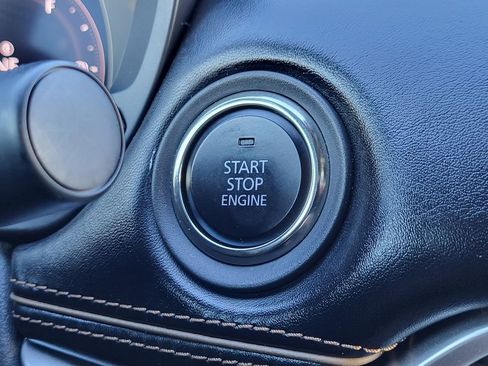 Used 2025 MAZDA CX-90 3.3 Turbo w/ Premium Plus Pkg image 11