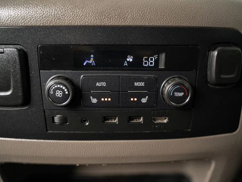 Used 2018 Chevrolet Tahoe LT AWD/4WD image 10
