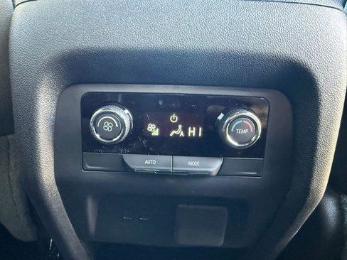 New 2026 Chevrolet Traverse LT w/ Driver Confidence Package FWD image 29
