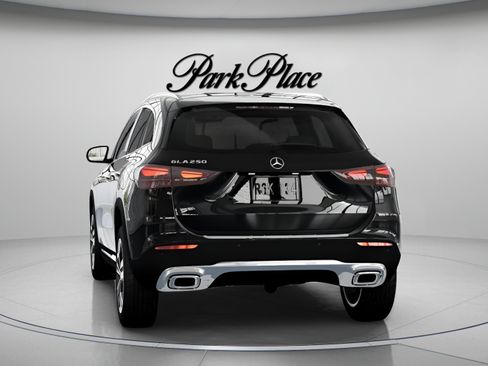 Used 2026 Mercedes-Benz GLA 250 image 14
