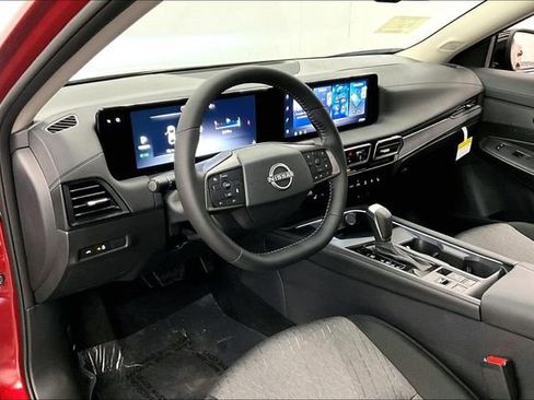 New 2026 Nissan Sentra SV image 7