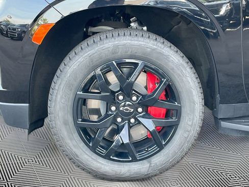 Used 2024 Chevrolet Tahoe RST w/ RST Performance Edition AWD/4WD image 11