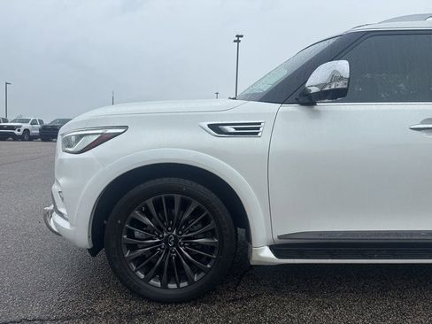 Used 2024 INFINITI QX80 Sensory w/ Cargo Package AWD/4WD image 6