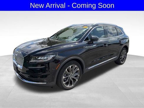 Used 2023 Lincoln Nautilus Reserve w/ Equipment Group 201A AWD/4WD image 2