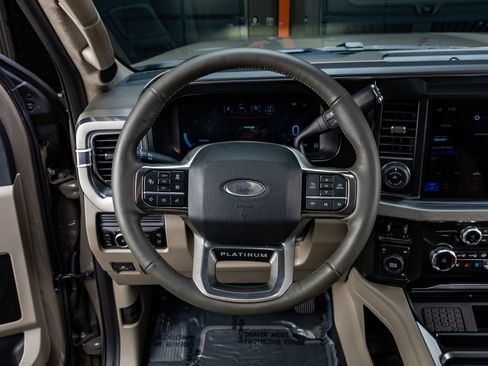 Used 2026 Ford F350 Platinum image 19