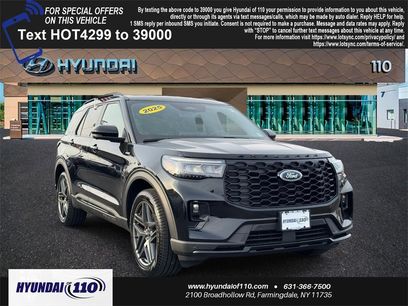 Used 2025 Ford Explorer ST-Line w/ Premium Package