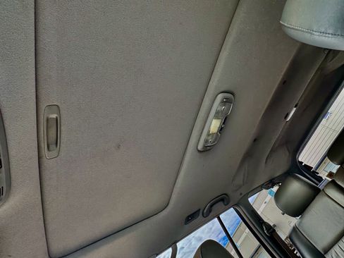 Used 2006 Toyota Land Cruiser V8 image 74