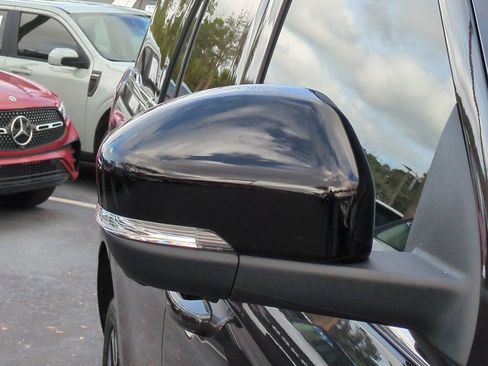 New 2025 Ford Expedition Platinum w/ Driver's Package image 12