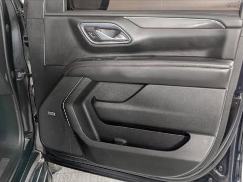 Used 2021 Chevrolet Suburban RST AWD/4WD image 23