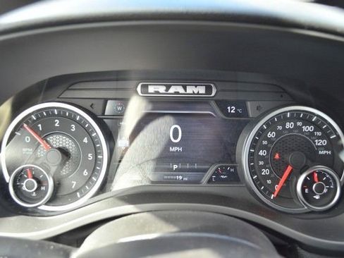 New 2026 RAM 1500 Express image 19