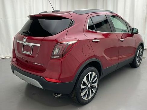 Used 2020 Buick Encore Essence image 3