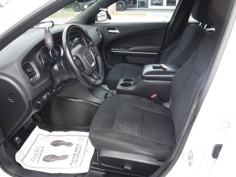 Used 2021 Dodge Charger Police RWD image 10