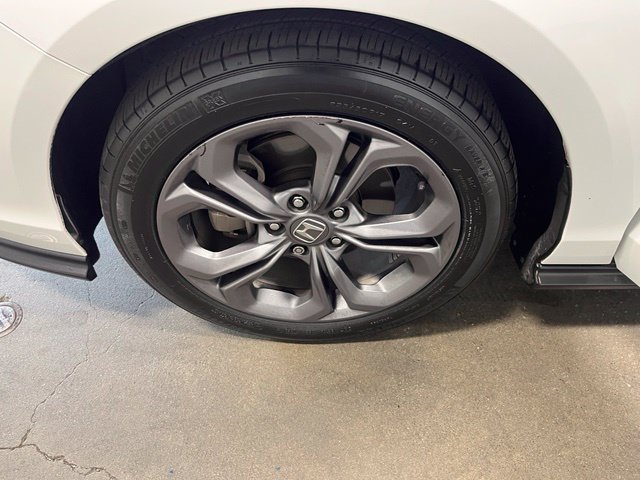 Used 2023 Honda Accord EX image 31