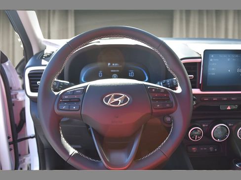 New 2026 Hyundai Venue SEL FWD image 19