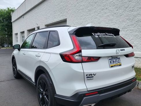 Used 2026 Honda CR-V Sport Touring image 4
