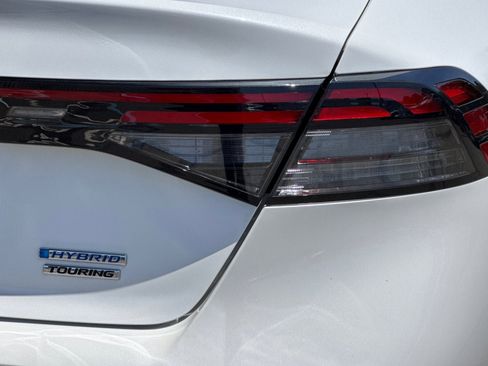 Used 2023 Honda Accord Touring image 23