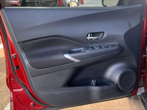 Used 2023 Nissan Kicks SV image 23