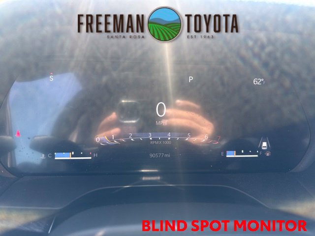 Used 2022 Jeep Grand Cherokee Limited RWD image 8