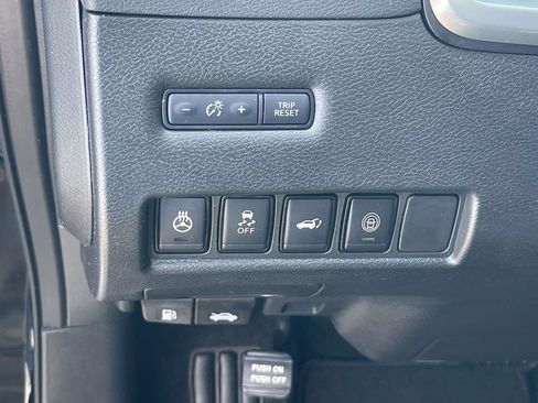 Used 2024 Nissan Murano SL FWD image 23