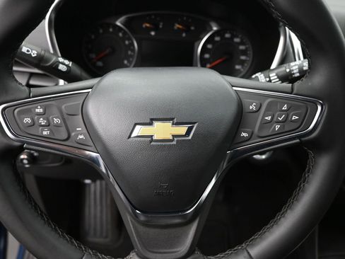 Used 2024 Chevrolet Equinox LT image 18