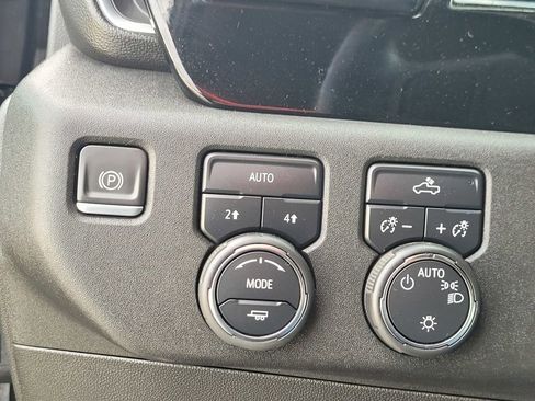 Used 2024 Chevrolet Silverado 1500 LT w/ Protection Package image 27