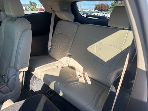 Used 2021 Buick Enclave Essence w/ Sound and Sites Package image 21