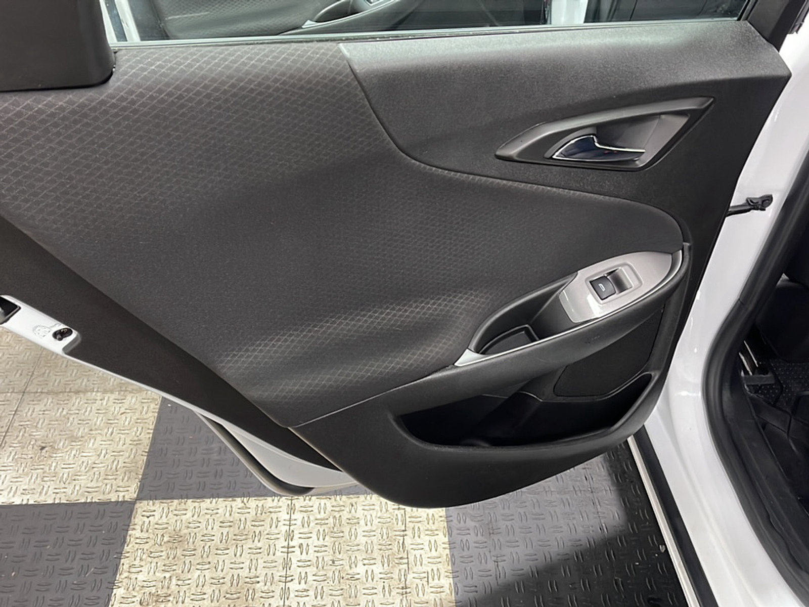 Used 2023 Chevrolet Malibu LT FWD image 10
