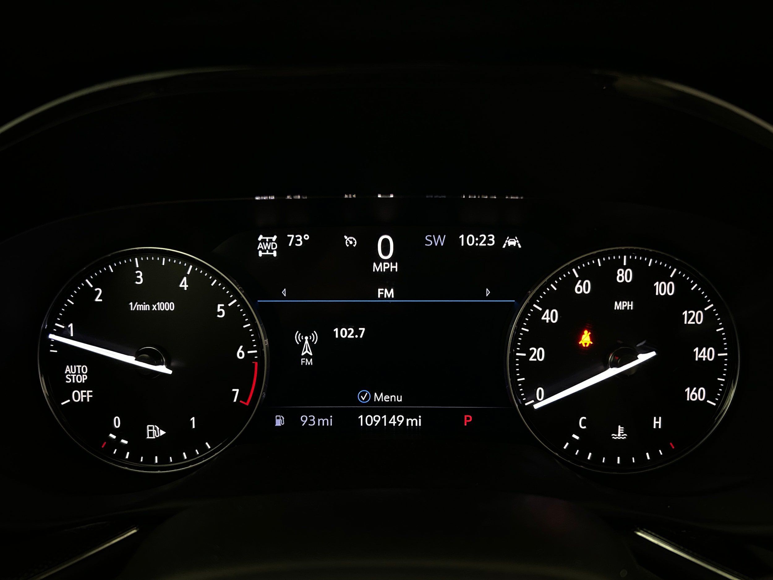 Used 2021 Buick Envision Essence AWD/4WD image 16