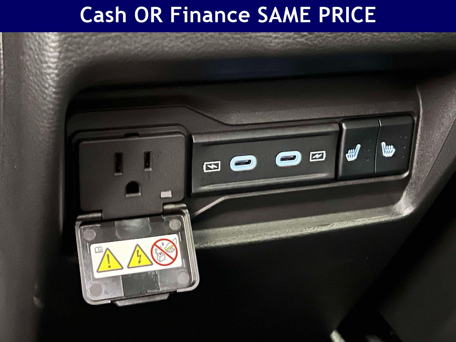 Used 2026 Jeep Grand Cherokee Limited w/ Limited Altitude Package AWD/4WD image 16