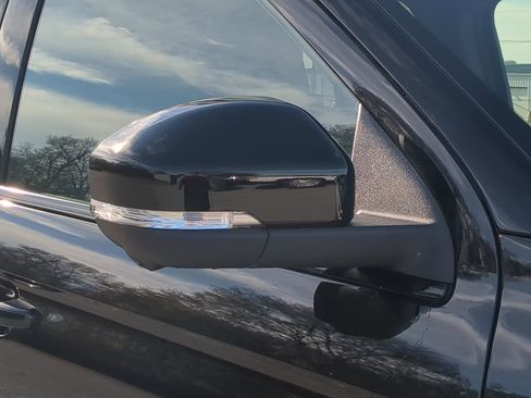 New 2025 Ford Expedition Platinum w/ Stealth Performance Package image 10