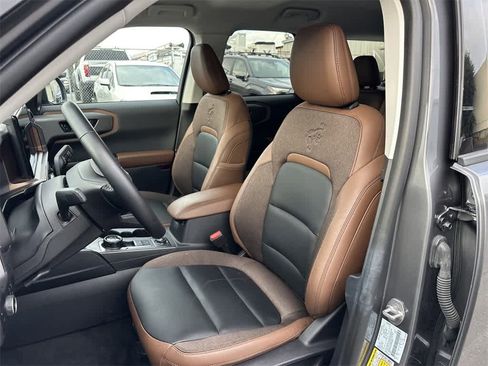 Used 2025 Ford Bronco Sport Outer Banks image 11