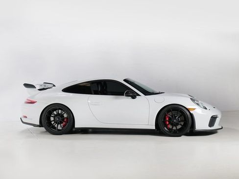 Certified 2018 Porsche 911 GT3 w/ Sport Chrono Package RWD image 8