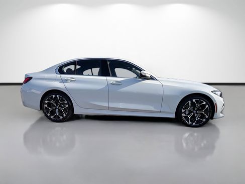 Used 2026 BMW 330i Sedan w/ Parking Assistance Package RWD image 2